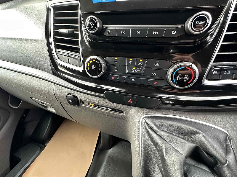 Ford 2.0 300 EcoBlue Limited Panel Van 5dr Diesel Manual L1 H1 Euro 6 (s/s) (130 ps)