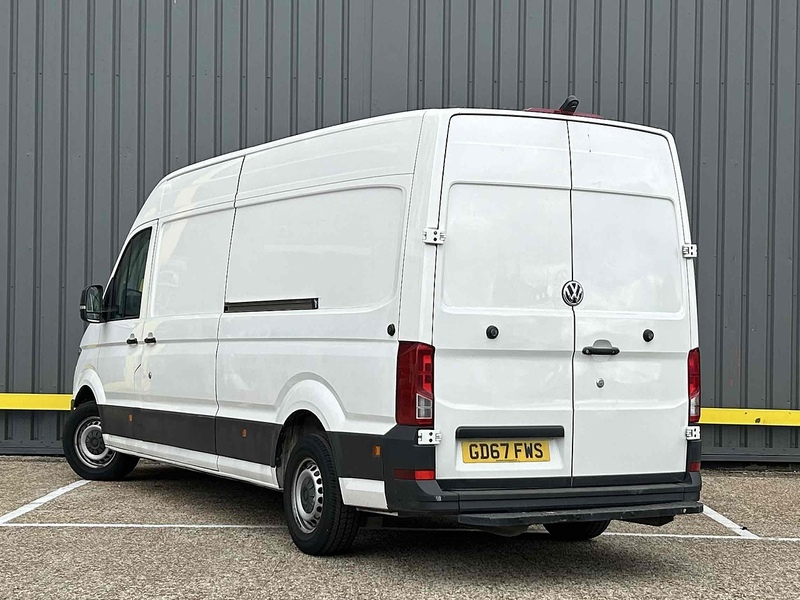 Volkswagen TDI CR35 BlueMotion Tech Trendline Panel Van 2.0 Manual Diesel