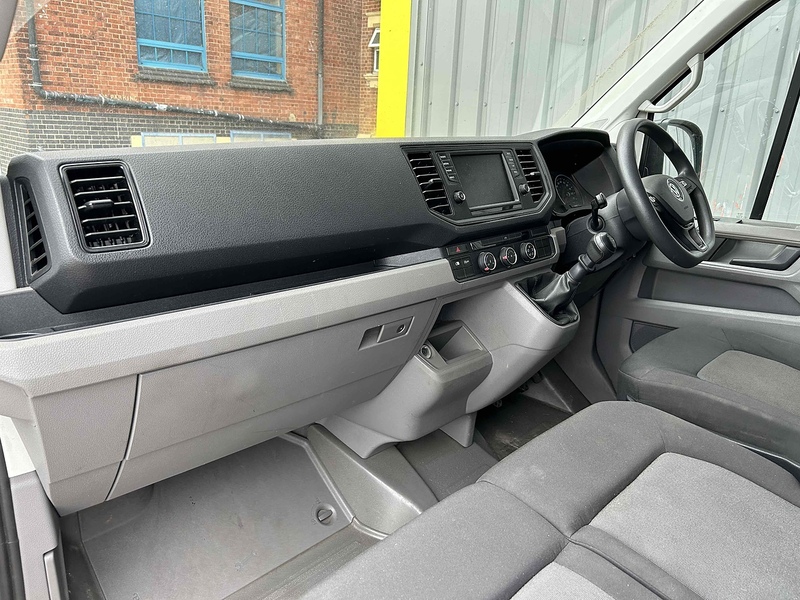 Volkswagen TDI CR35 BlueMotion Tech Trendline Panel Van 2.0 Manual Diesel