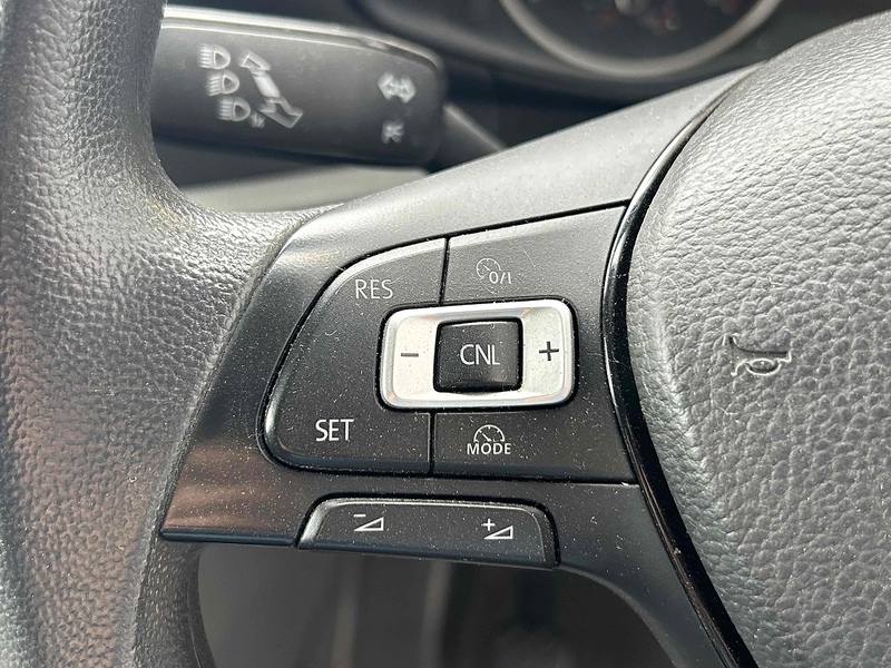 Volkswagen TDI CR35 BlueMotion Tech Trendline Panel Van 2.0 Manual Diesel