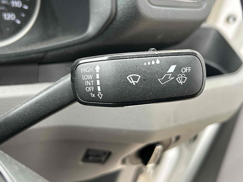 Volkswagen TDI CR35 BlueMotion Tech Trendline Panel Van 2.0 Manual Diesel