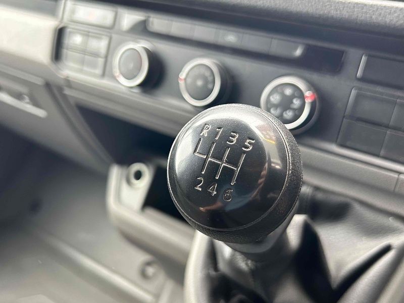 Volkswagen TDI CR35 BlueMotion Tech Trendline Panel Van 2.0 Manual Diesel