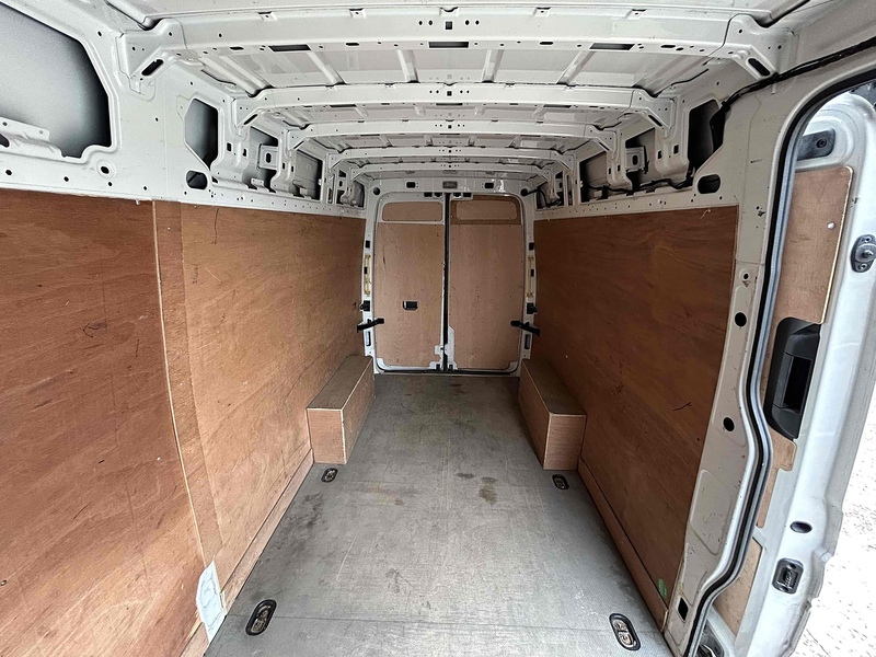 Volkswagen TDI CR35 BlueMotion Tech Trendline Panel Van 2.0 Manual Diesel