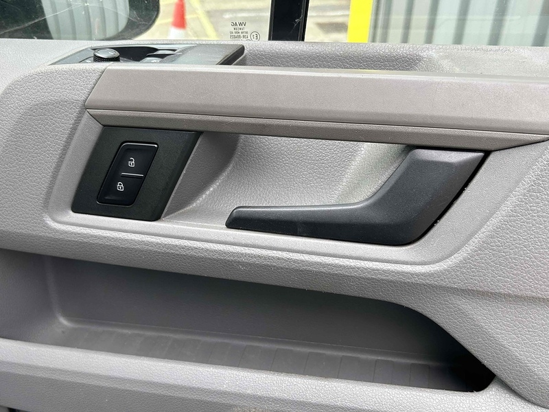 Volkswagen TDI CR35 BlueMotion Tech Trendline Panel Van 2.0 Manual Diesel