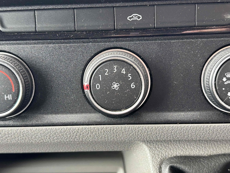 Volkswagen TDI CR35 BlueMotion Tech Trendline Panel Van 2.0 Manual Diesel