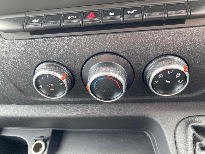 Vauxhall CDTi 3500 BiTurbo Edition Panel Van 2.3 Manual Diesel