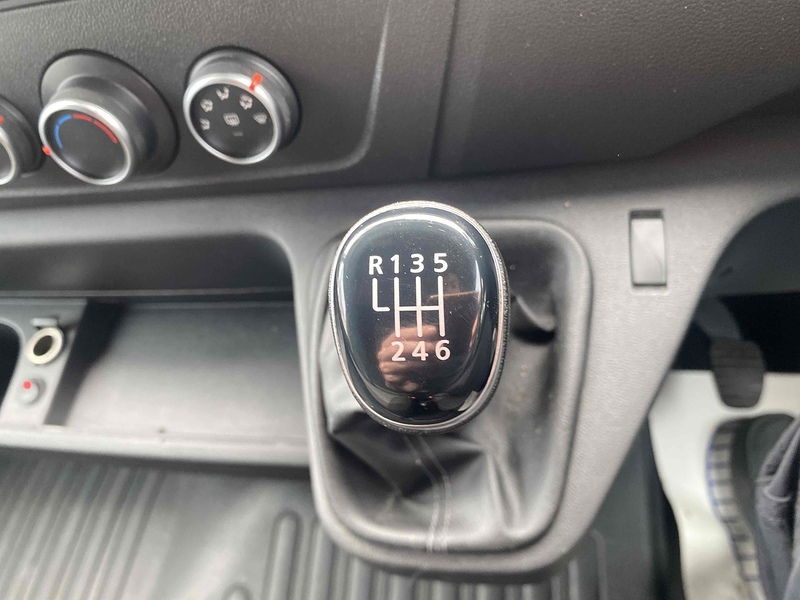 Vauxhall CDTi 3500 BiTurbo Edition Panel Van 2.3 Manual Diesel