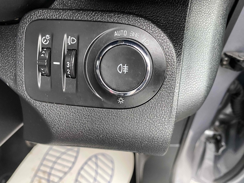 Vauxhall Turbo D 2300 Sportive Panel Van 1.5 Manual Diesel