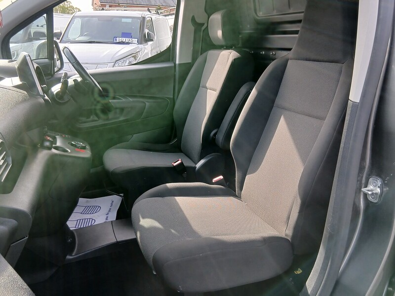 Vauxhall Turbo D 2300 Dynamic Panel Van 1.5 Automatic Diesel