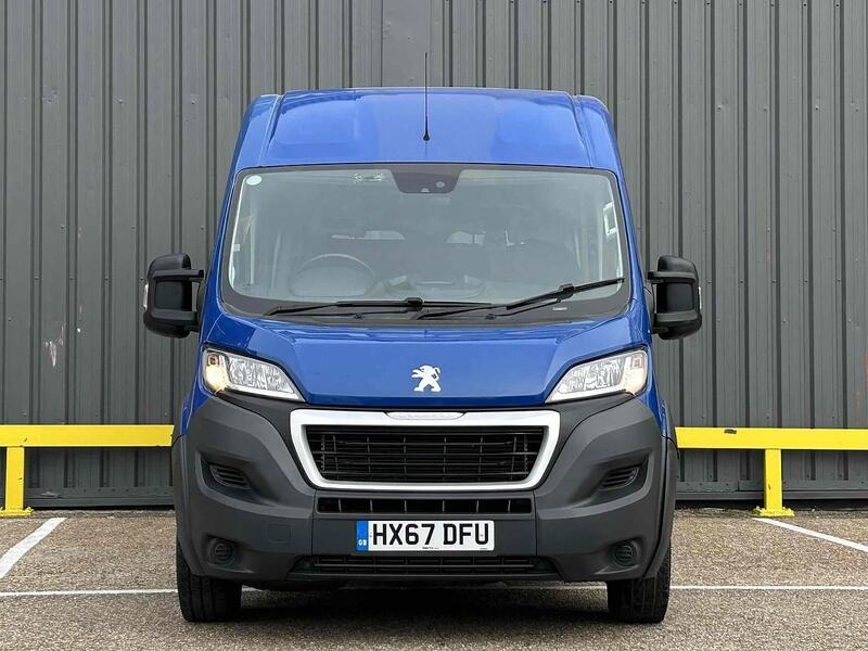 Peugeot BlueHDi 440 2.0 4dr Minibus (9-17 Seats) Manual Diesel Minibus (9-17 Seats) Manual Diesel Minibus (9-17 Seats) Manual Diesel