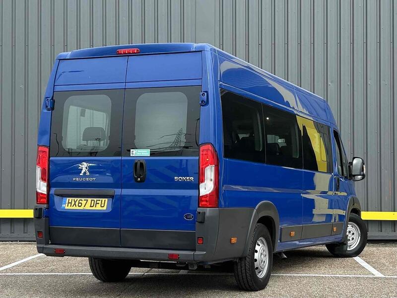 Peugeot BlueHDi 440 2.0 4dr Minibus (9-17 Seats) Manual Diesel Minibus (9-17 Seats) Manual Diesel Minibus (9-17 Seats) Manual Diesel