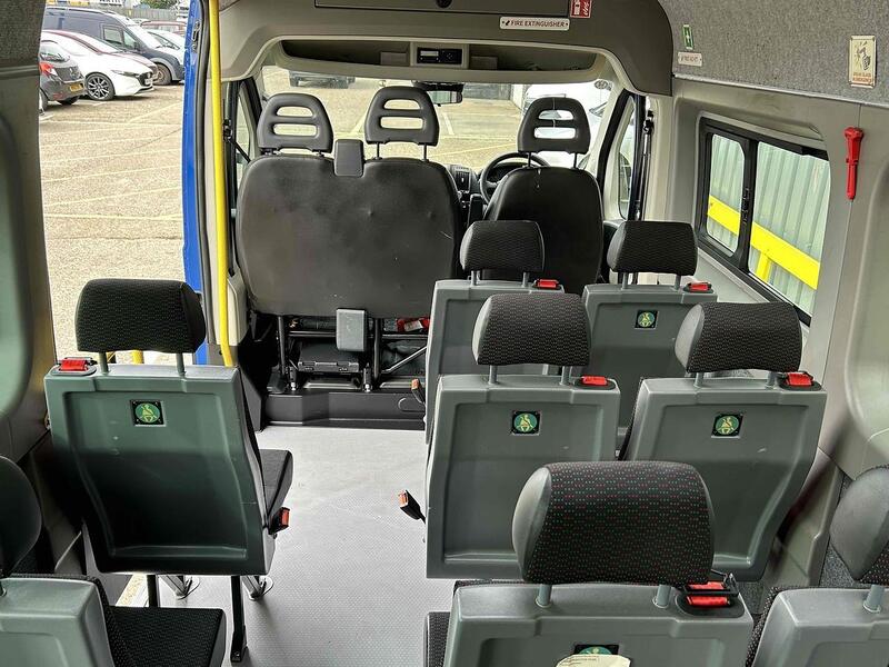 Peugeot BlueHDi 440 2.0 4dr Minibus (9-17 Seats) Manual Diesel Minibus (9-17 Seats) Manual Diesel Minibus (9-17 Seats) Manual Diesel