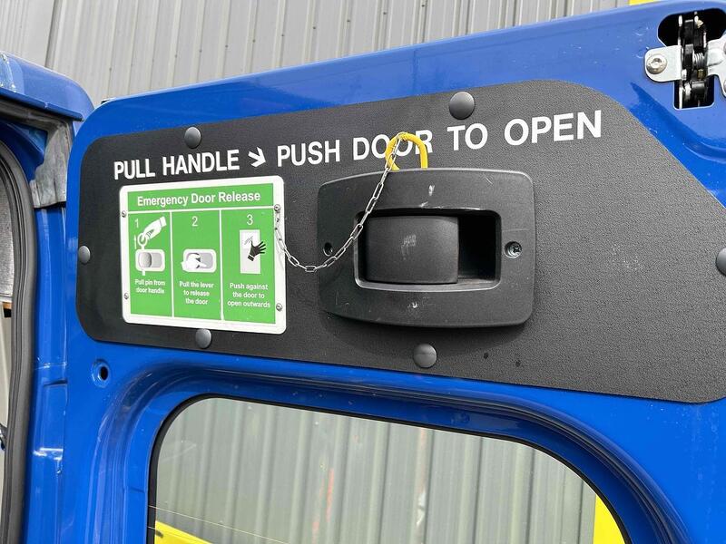 Peugeot BlueHDi 440 2.0 4dr Minibus (9-17 Seats) Manual Diesel Minibus (9-17 Seats) Manual Diesel Minibus (9-17 Seats) Manual Diesel