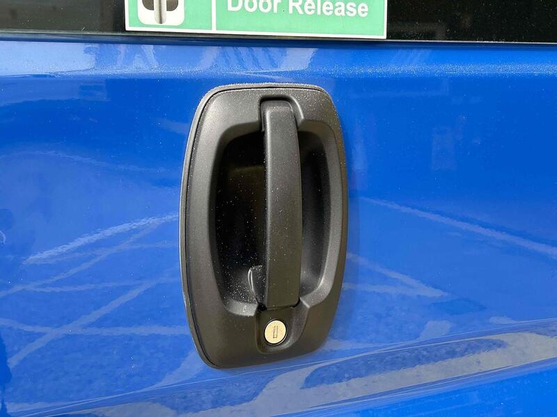 Peugeot BlueHDi 440 2.0 4dr Minibus (9-17 Seats) Manual Diesel Minibus (9-17 Seats) Manual Diesel Minibus (9-17 Seats) Manual Diesel