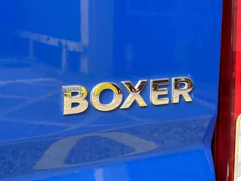 Peugeot BlueHDi 440 2.0 4dr Minibus (9-17 Seats) Manual Diesel Minibus (9-17 Seats) Manual Diesel Minibus (9-17 Seats) Manual Diesel