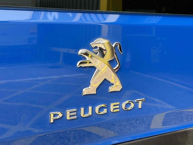 Peugeot BlueHDi 440 2.0 4dr Minibus (9-17 Seats) Manual Diesel Minibus (9-17 Seats) Manual Diesel Minibus (9-17 Seats) Manual Diesel