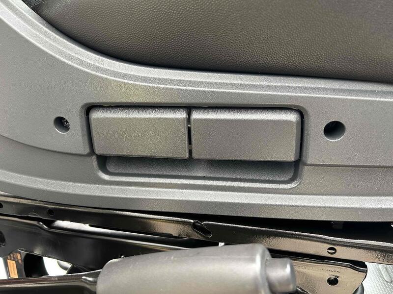 Peugeot BlueHDi 440 2.0 4dr Minibus (9-17 Seats) Manual Diesel Minibus (9-17 Seats) Manual Diesel Minibus (9-17 Seats) Manual Diesel