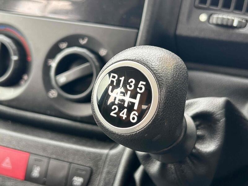 Peugeot BlueHDi 440 2.0 4dr Minibus (9-17 Seats) Manual Diesel Minibus (9-17 Seats) Manual Diesel Minibus (9-17 Seats) Manual Diesel