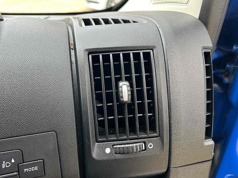 Peugeot BlueHDi 440 2.0 4dr Minibus (9-17 Seats) Manual Diesel Minibus (9-17 Seats) Manual Diesel Minibus (9-17 Seats) Manual Diesel