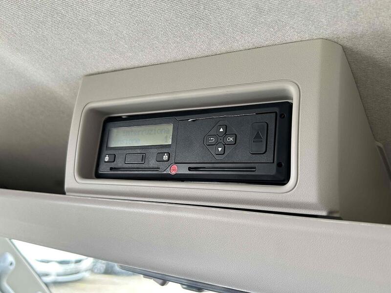 Peugeot BlueHDi 440 2.0 4dr Minibus (9-17 Seats) Manual Diesel Minibus (9-17 Seats) Manual Diesel Minibus (9-17 Seats) Manual Diesel