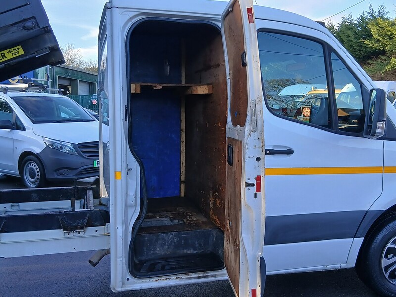 Mercedes-Benz 316 CDI 2.1 4dr Tipper Manual Diesel Tipper Manual Diesel Tipper Manual Diesel