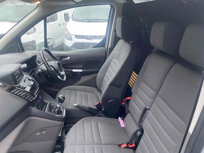 Ford 1.5 200 EcoBlue Limited Panel Van 5dr Diesel Manual L1 Euro 6 (s/s) (120 ps)