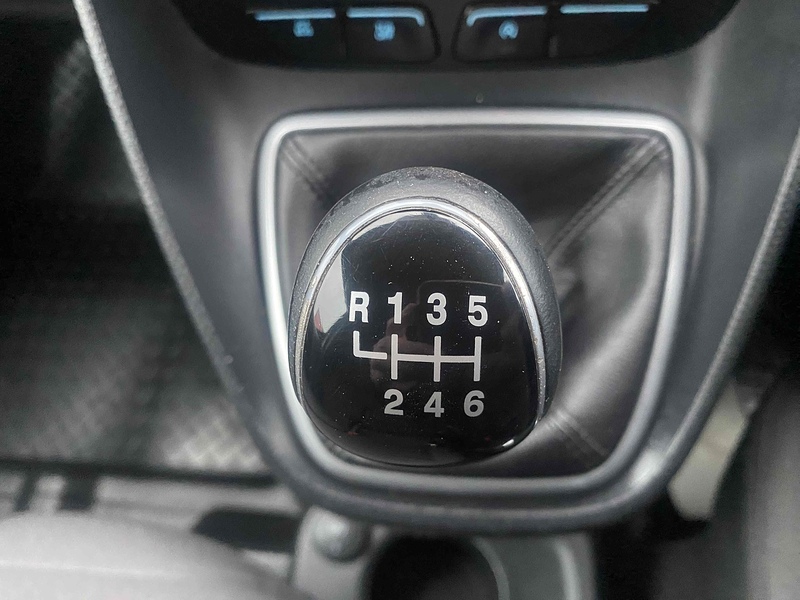 Ford 1.5 200 EcoBlue Limited Panel Van 5dr Diesel Manual L1 Euro 6 (s/s) (120 ps)