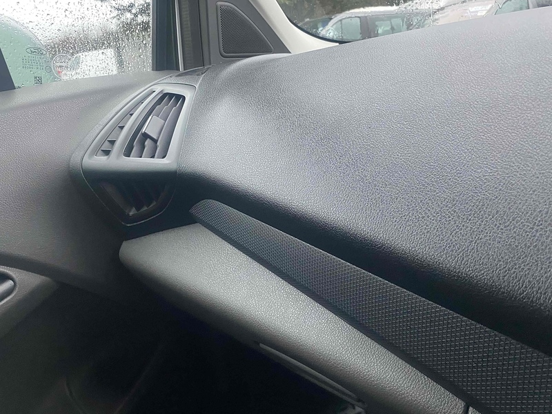 Ford 1.5 200 EcoBlue Limited Panel Van 5dr Diesel Manual L1 Euro 6 (s/s) (120 ps)