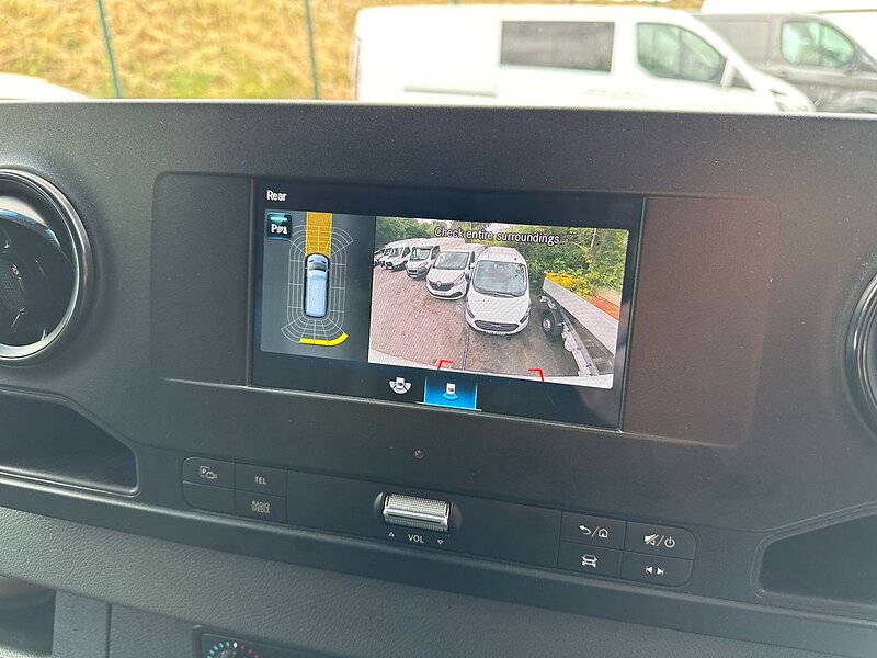 Mercedes-Benz 315 CDI Progressive Panel Van 2.0 Manual Diesel