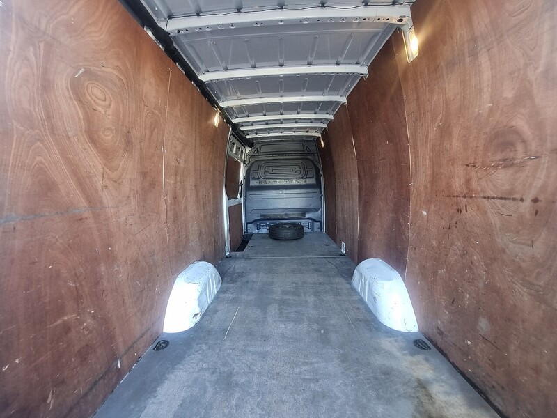 Mercedes-Benz 315 CDI Progressive Panel Van 2.0 Manual Diesel