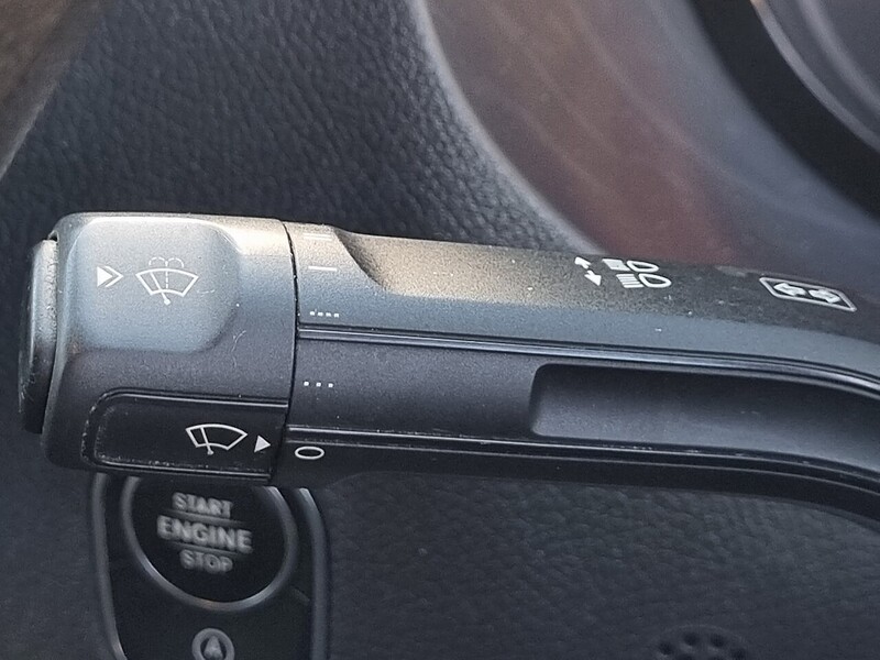 Mercedes-Benz 315 CDI Progressive Panel Van 2.0 Manual Diesel