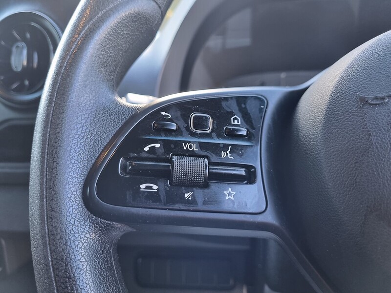 Mercedes-Benz 315 CDI Progressive Panel Van 2.0 Manual Diesel