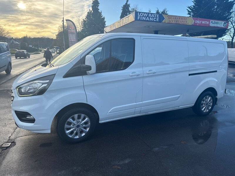 Ford 2.0 300 EcoBlue Limited Panel Van 5dr Diesel Manual L2 H1 Euro 6 (s/s) (130 ps)