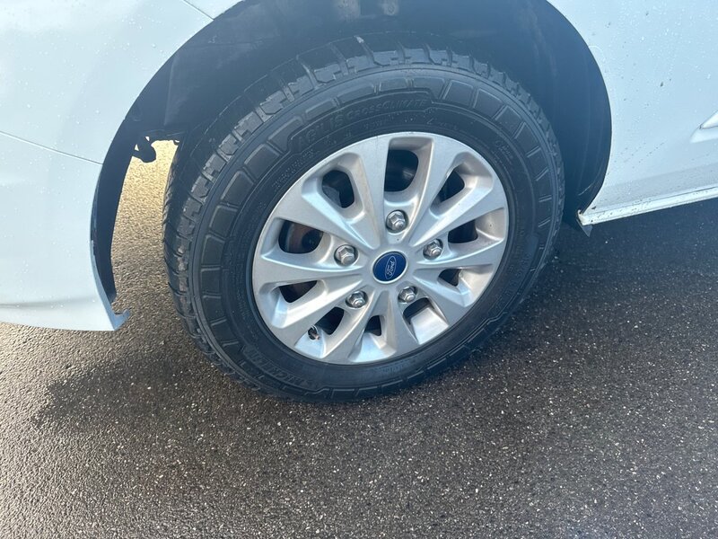 Ford 2.0 300 EcoBlue Limited Panel Van 5dr Diesel Manual L2 H1 Euro 6 (s/s) (130 ps)