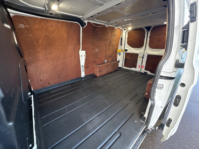 Ford 2.0 300 EcoBlue Limited Panel Van 5dr Diesel Manual L2 H1 Euro 6 (s/s) (130 ps)