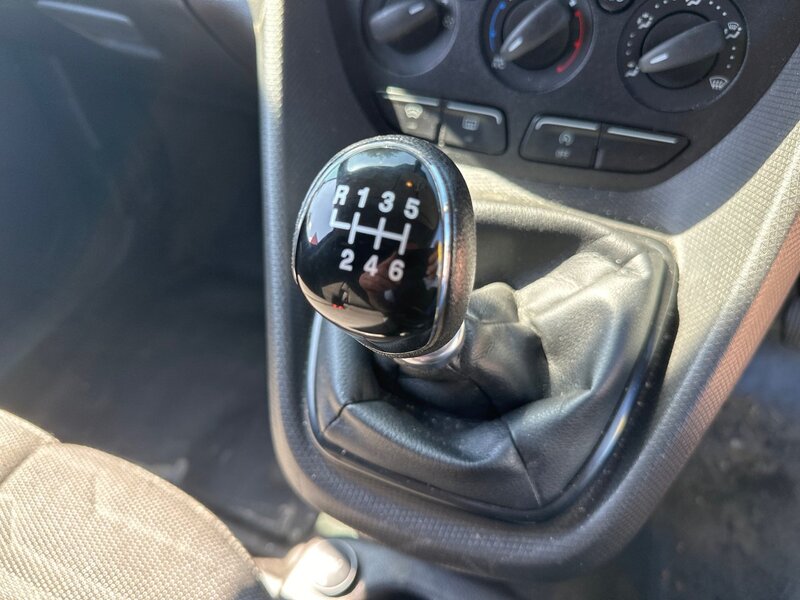 Ford TDCi 240 Limited Panel Van 1.5 Manual Diesel Panel Van Manual Diesel