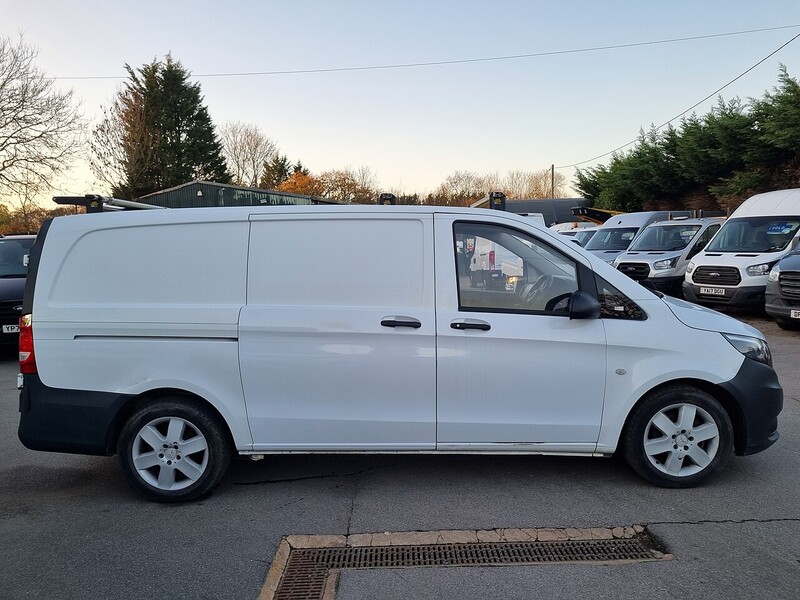 Mercedes-Benz 1.6 111 CDI Panel Van 6dr Diesel Manual FWD L2 Euro 5 (114 ps)