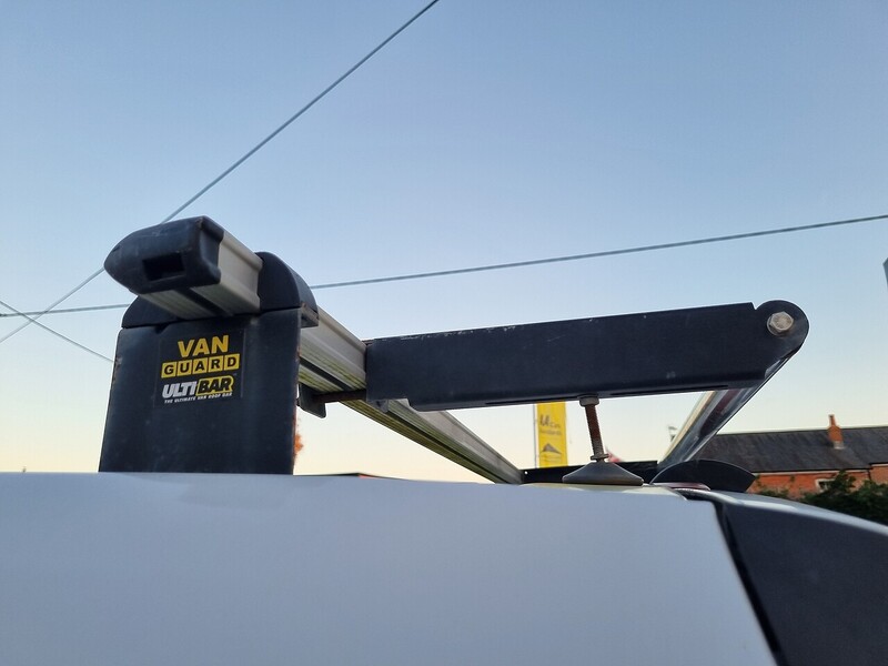 Mercedes-Benz 1.6 111 CDI Panel Van 6dr Diesel Manual FWD L2 Euro 5 (114 ps)