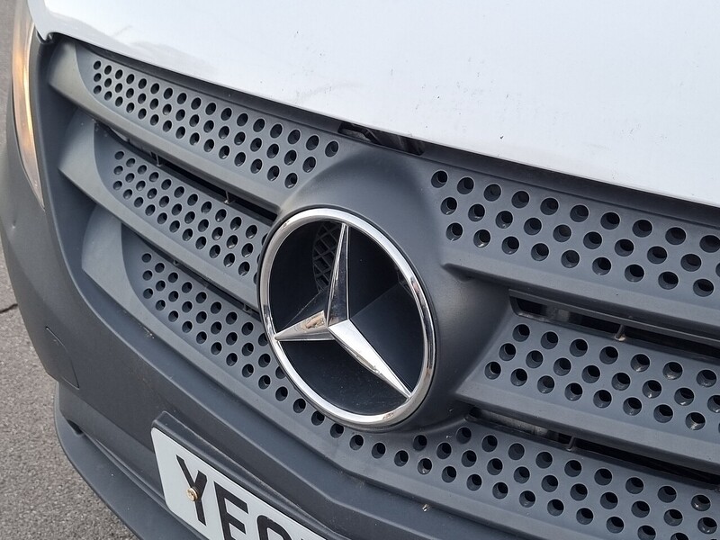 Mercedes-Benz 1.6 111 CDI Panel Van 6dr Diesel Manual FWD L2 Euro 5 (114 ps)