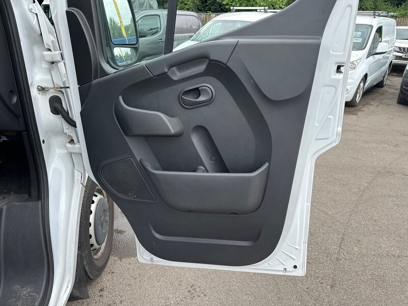 Vauxhall CDTi 3500 BiTurbo Edition Panel Van 2.3 Manual Diesel