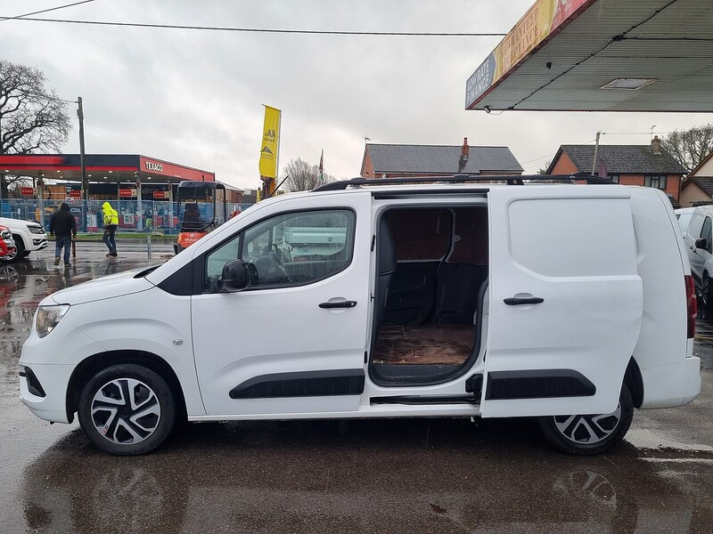 Vauxhall Turbo D 2300 Sportive Panel Van 1.5 Manual Diesel