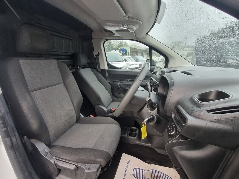 Vauxhall Turbo D 2300 Sportive Panel Van 1.5 Manual Diesel