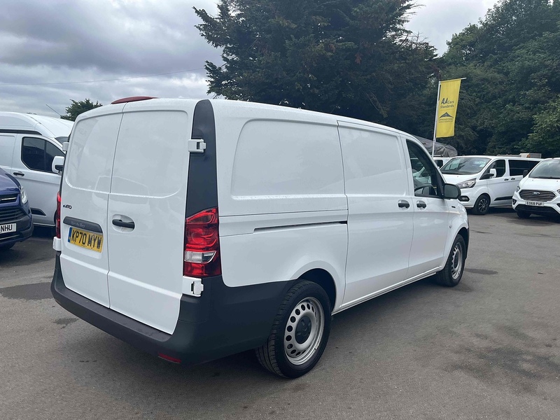 Mercedes-Benz 114 e 41kWh Pure Panel Van 5dr Electric Auto FWD L2 (LWB) (115 ps)