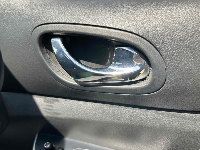 Nissan 2.3 dCi Tekna Pickup Double Cab 4dr Diesel Manual 4WD Euro 6 (s/s) (190 ps)