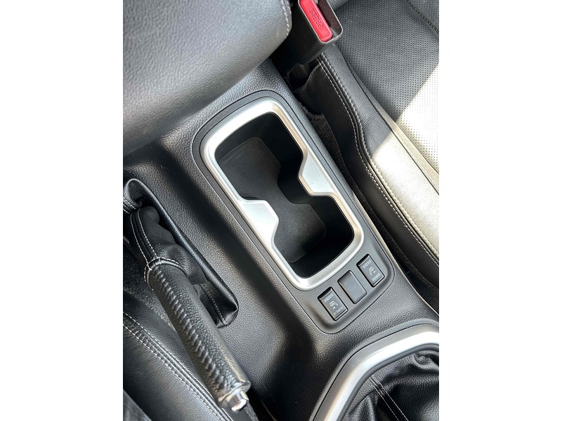 Nissan 2.3 dCi Tekna Pickup Double Cab 4dr Diesel Manual 4WD Euro 6 (s/s) (190 ps)