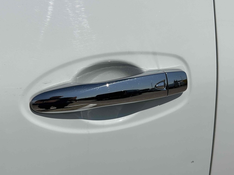 Nissan 2.3 dCi Tekna Pickup Double Cab 4dr Diesel Manual 4WD Euro 6 (s/s) (190 ps)