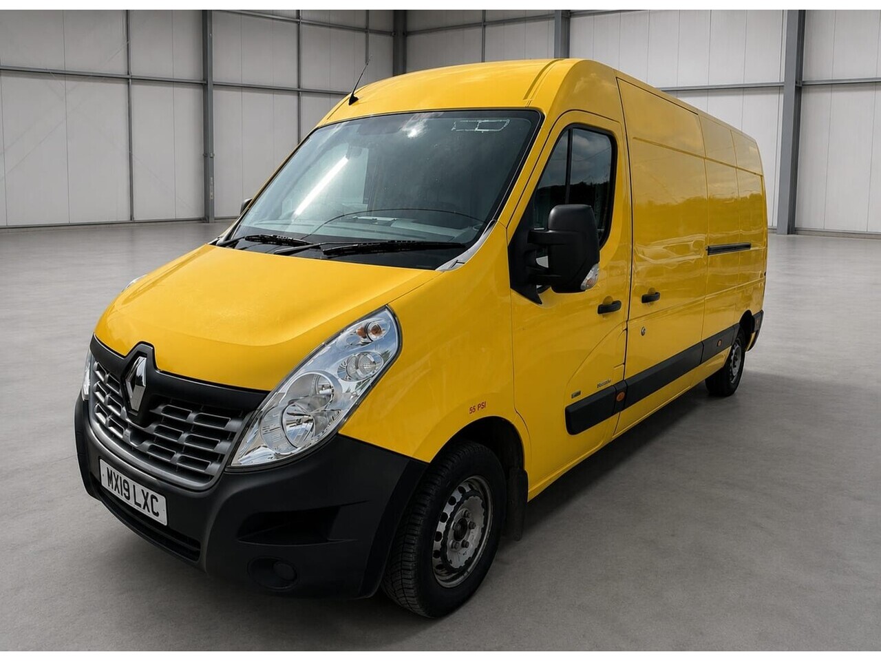 2019 RENAULT MASTER
