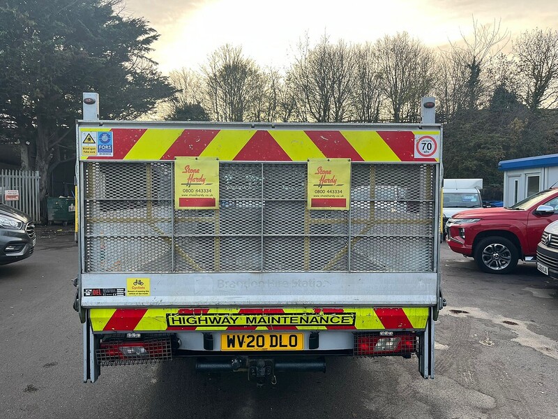 Ford 350 EcoBlue Leader 2.0 2dr Dropside Manual Diesel