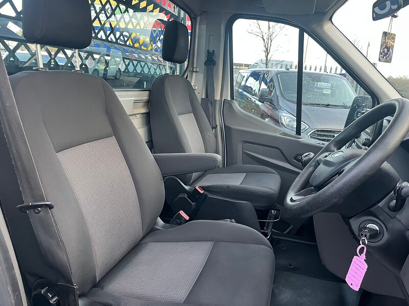 Ford 350 EcoBlue Leader 2.0 2dr Dropside Manual Diesel