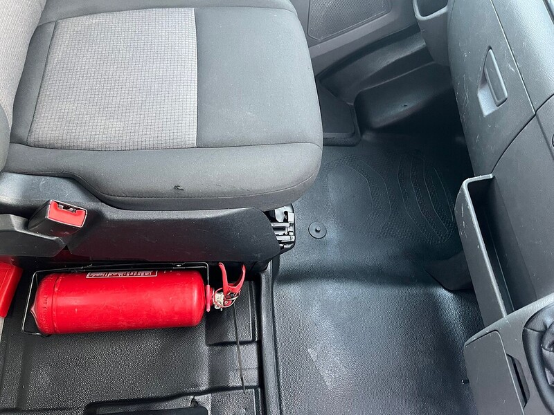 Ford 350 EcoBlue Leader 2.0 2dr Dropside Manual Diesel